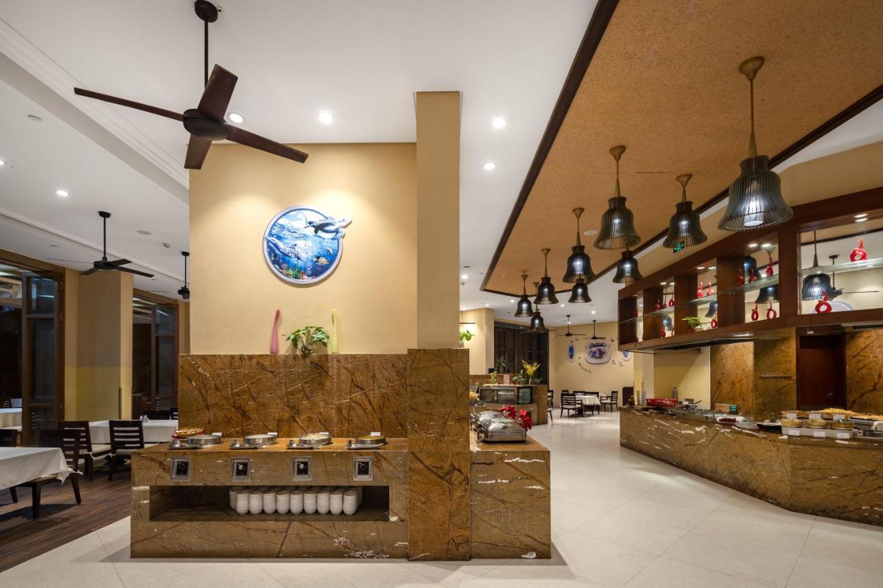 Sanya Seacube Holiday Hotel Bagian luar foto