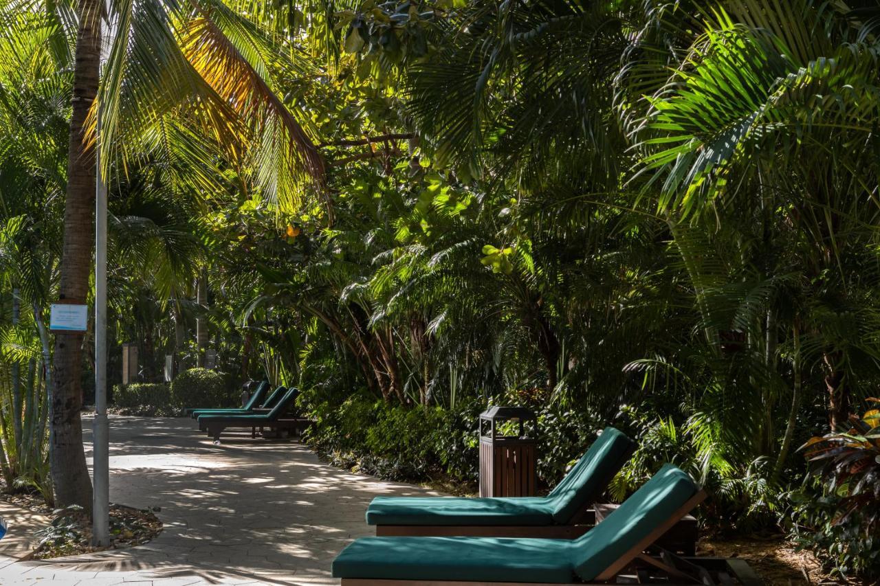 Sanya Seacube Holiday Hotel Bagian luar foto