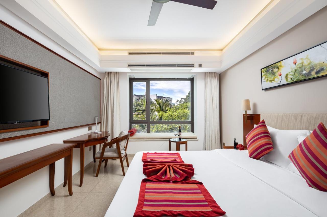 Sanya Seacube Holiday Hotel Bagian luar foto