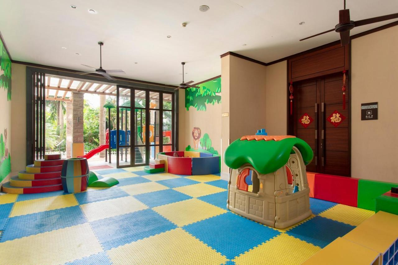 Sanya Seacube Holiday Hotel Bagian luar foto